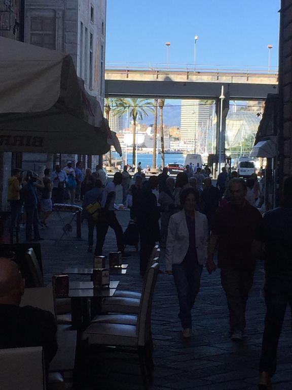 Appartamento al Ponte Reale Genova Esterno foto