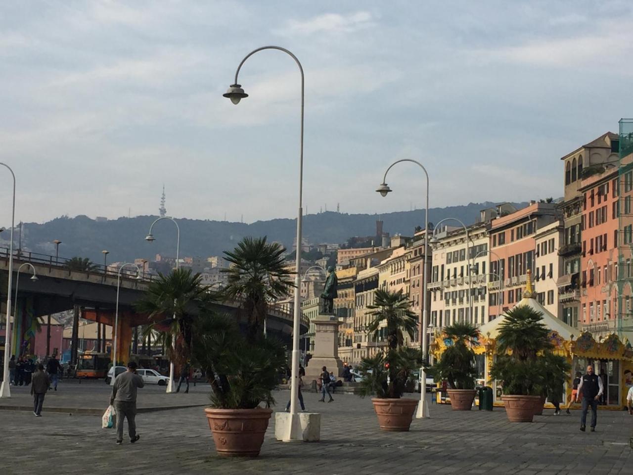 Appartamento al Ponte Reale Genova Esterno foto